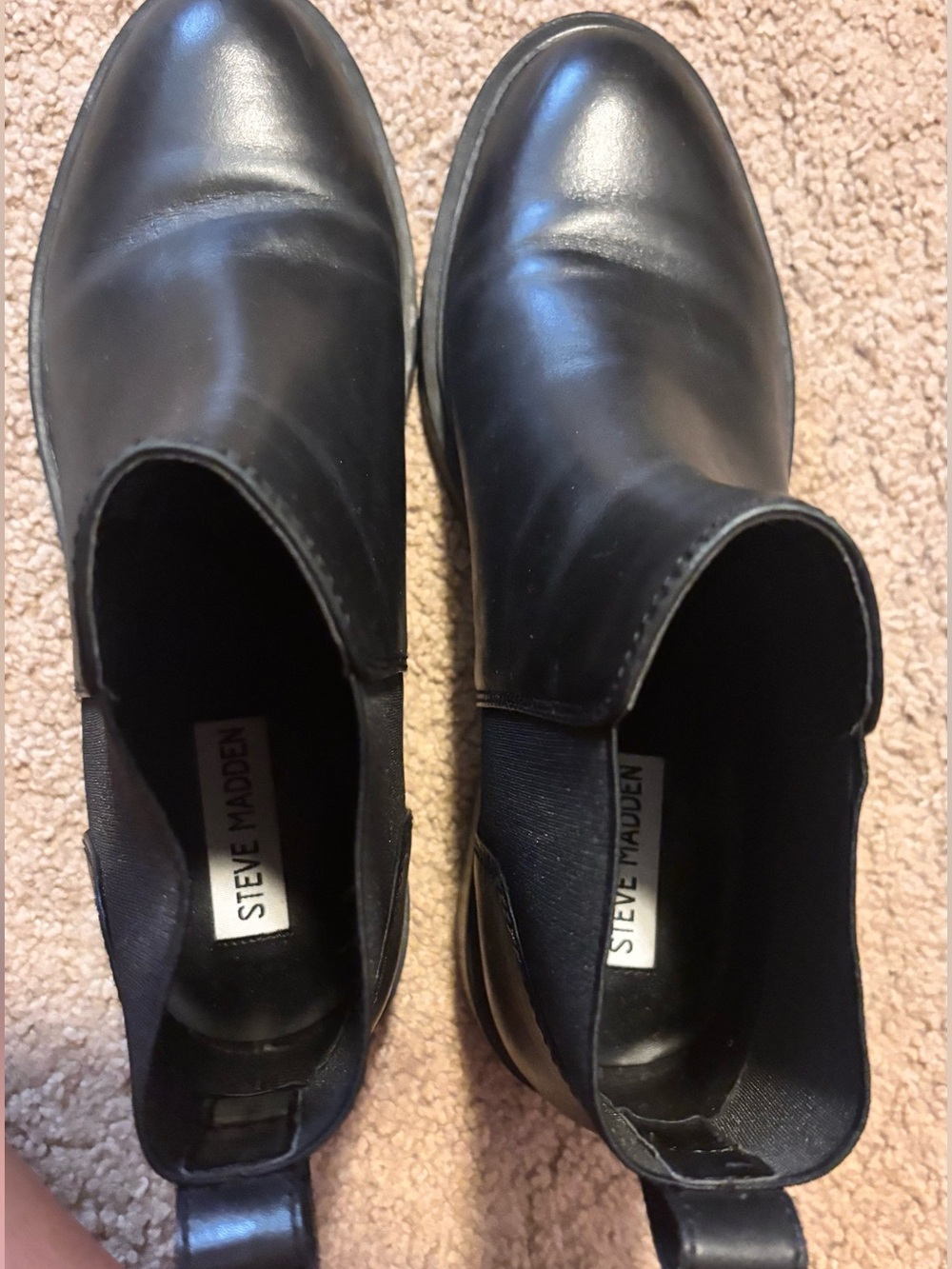 Steve Madden Black Slip-On Leather Chelsea Boots